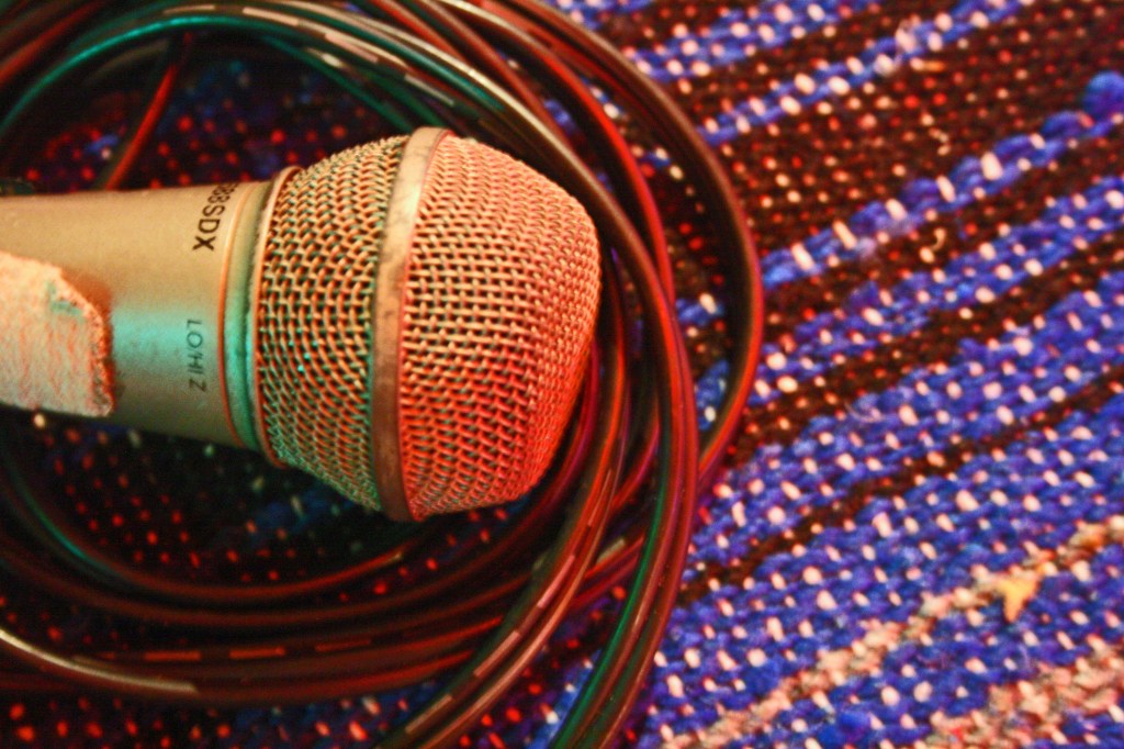 Microphone